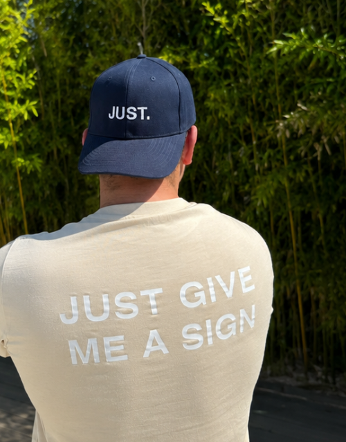 T-shirt JUST GIVE ME A SIGN